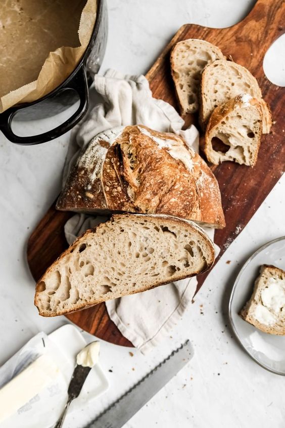 sourdough, sourdough benefits, baking with sourdough, healthy, baking, family, motherhood, womanhood, food, food for family, food for children